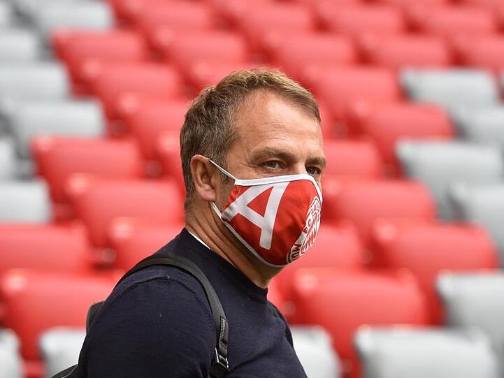 Hat mit dem FC Bayern München in der englischen Woche gleich drei Topspiele vor dem Bug: Trainer Hansi Flick.