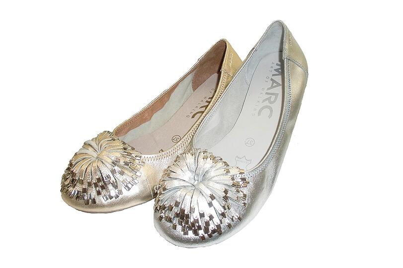 Ballerinas gibt&rsquo;s heuer in allen Farben. Sogar in Silber.