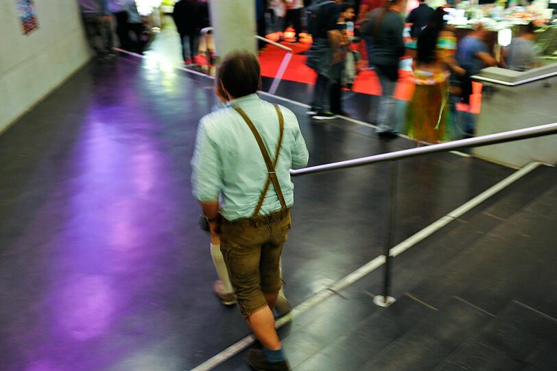 "Eros und Amore": Die heißen Bilder von der Erotikmesse in der Olympiahalle!