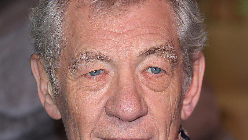 Ian McKellen bei der Premiere von "Der Hobbit: Die Schlacht der fünf Heere" im Dezember in London Ian McKellen bei der Premiere von "Der Hobbit: Die Schlacht der fünf Heere" im Dezember in London