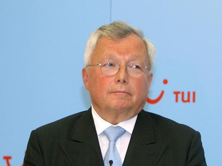 Der Vorsitzender der Warburg Bank, Christian Olearius, gibt seinen Posten ab.