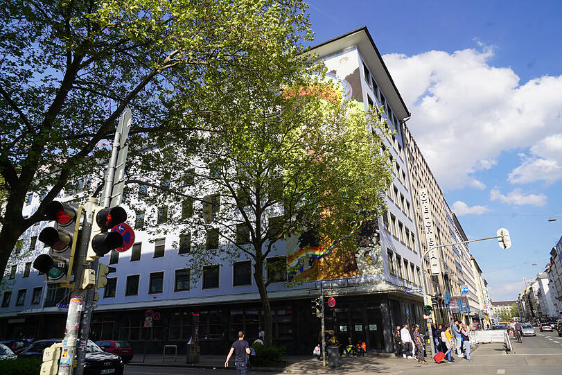 Die beiden früheren Hotels, die bald abgerissen werden.