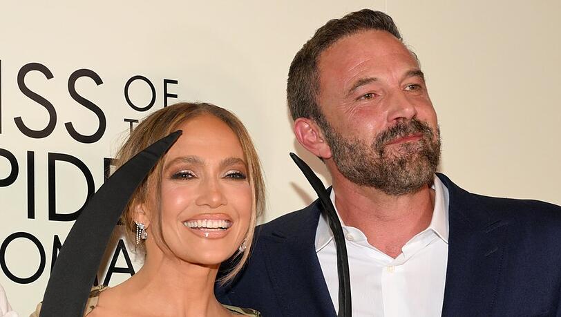 Als wäre nie etwas vorgefallen: Jennifer Lopez und Ben Affleck wirkten auf dem roten Teppich sehr vertraut.