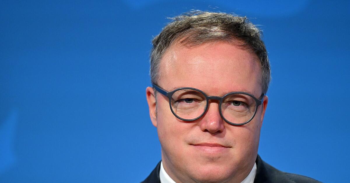 Th-ringer-Ministerpr-sident-soll-Doktortitel-verlieren