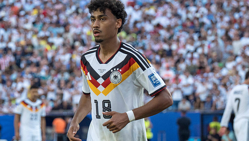 Von Frankfurt zum FC Bayern: Nationalspieler Nathaniel Brown. Von Frankfurt zum FC Bayern: Nationalspieler Nathaniel Brown.