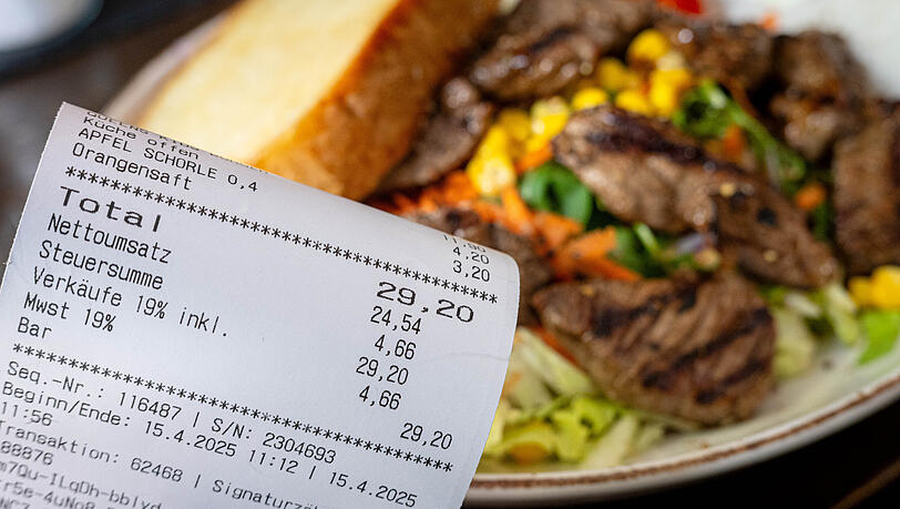 Seit 1. Januar gilt f&uuml;r verkaufte Speisen und Getr&auml;nke in der Gastronomie der gesenkte Mehrwertsteuersatz von 7 Prozent (vorher: 19 Prozent).