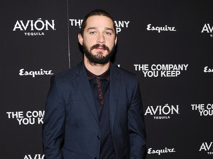 Weiß, was in unbequemen Situationen zu tun ist: Shia LaBeouf