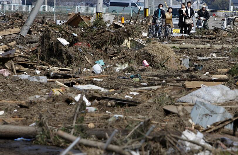 Katastrophe in Japan: Ein Land im Ausnahmezustand. Die neuesten Bilder