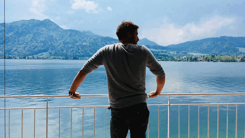 Schauspieler Ben Blaskovic am Tegernsee, wo er geboren ist.