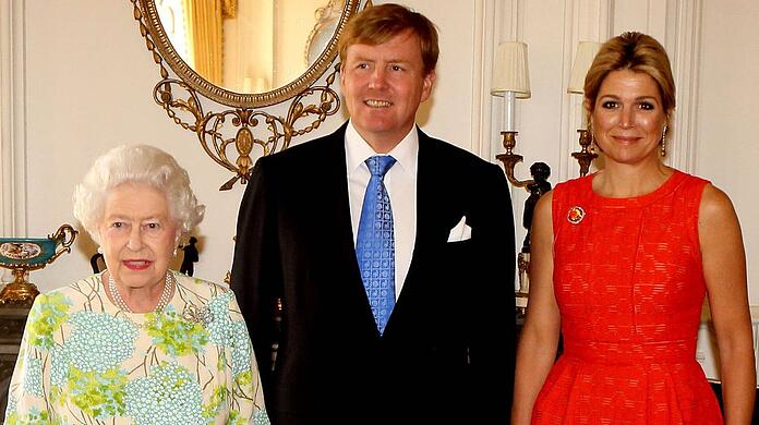 Queen Elizabeth II. zusammen mit König Willem-Alexander und Königin Máxima.