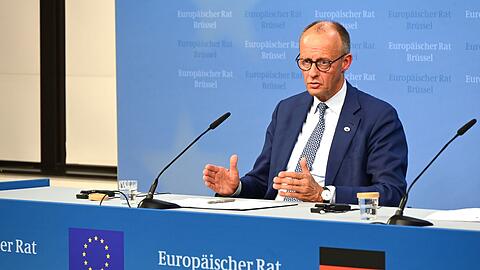 Kanzler Friedrich Merz sieht durch die US-Zölle deutsche Unternehmen in Gefahr.