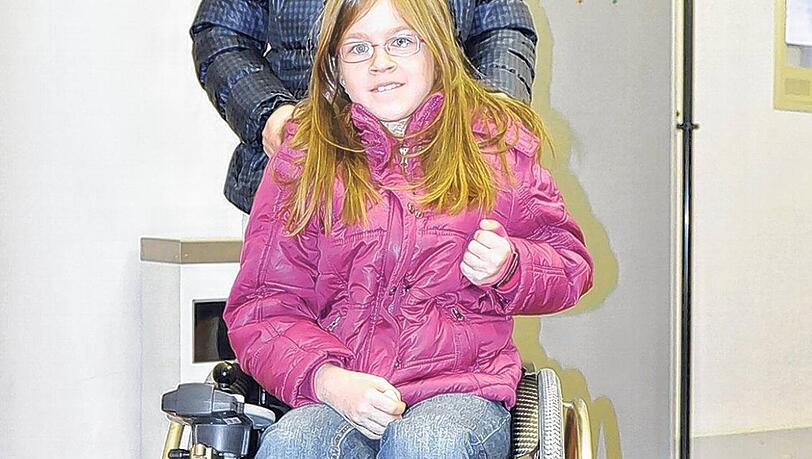 Vanessa im Rollstuhl: Das 11-jährige Mädchen erlitt mit drei Jahren einen Schlaganfall. Vanessa im Rollstuhl: Das 11-jährige Mädchen erlitt mit drei Jahren einen Schlaganfall.