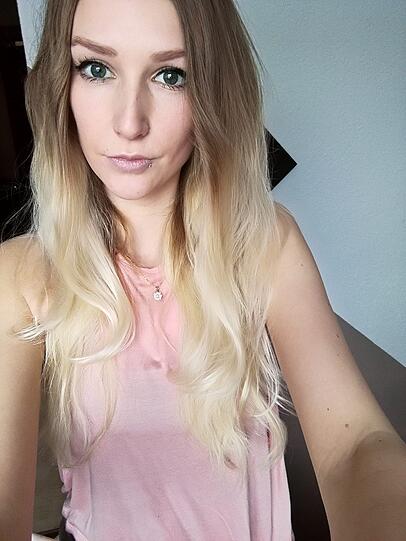 Susanne R. ist 23 Jahre alt und kommt aus Tussenhausen.