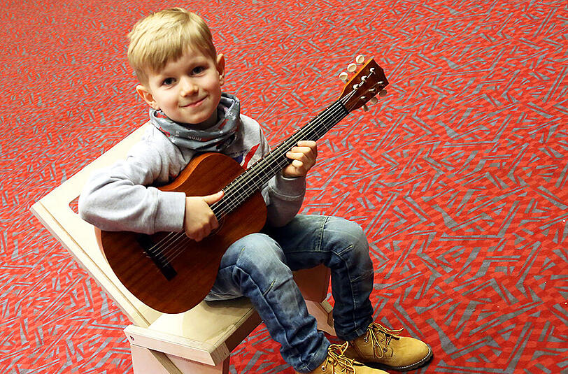 Ob er später eine Band gründet? Gitarrist Leonel (4).