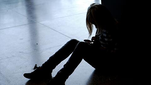 F&uuml;r Kinder und Jugendliche in Not gibt es in Bayern ein neues Hilfsangebot. (Archivbild)