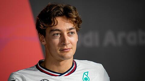 Würde sich über Max Verstappen als Teamkollegen freuen: Mercedes-Pilot George Russell.