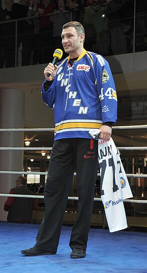 EHC München: Klitschko, der XXXL-Neuzugang des EHC - EHC - Abendzeitung München