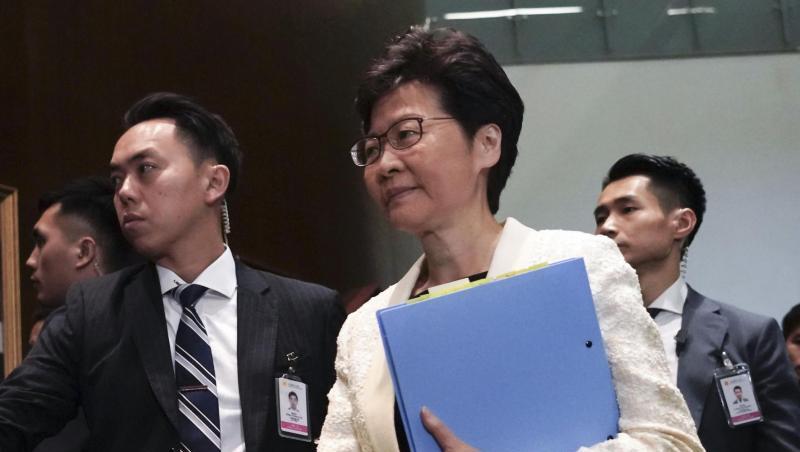 Carrie Lam, Regierungschefin der chinesischen Sonderverwaltungszone Hongkong, steht politisch unter höchstem Druck. Carrie Lam, Regierungschefin der chinesischen Sonderverwaltungszone Hongkong, steht politisch unter höchstem Druck.