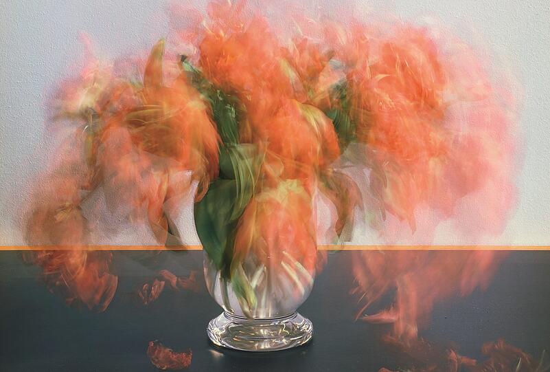 Langzeitbelichtung: Michael Weselys Blumenvase von 2005.