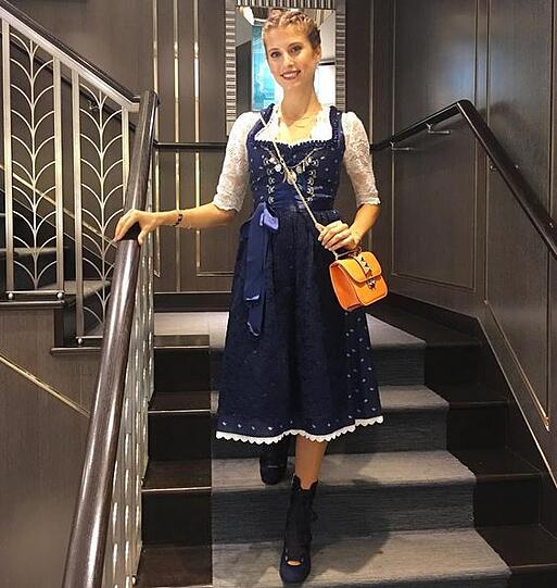 Top gestylt: Cathy Hummels.