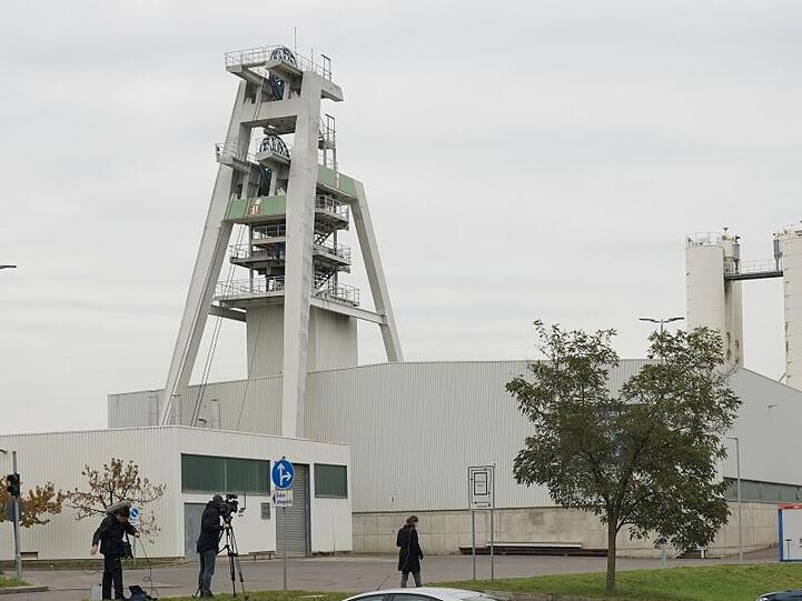 In der Grube Teutschenthal arbeiten nach Unternehmensangaben etwa 100 Menschen.
