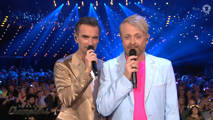 Ross Antony verkündet bei den "Schlagerchampions" seine Teilnahme bei "Let's Dance". Ross Antony verkündet bei den "Schlagerchampions" seine Teilnahme bei "Let's Dance".