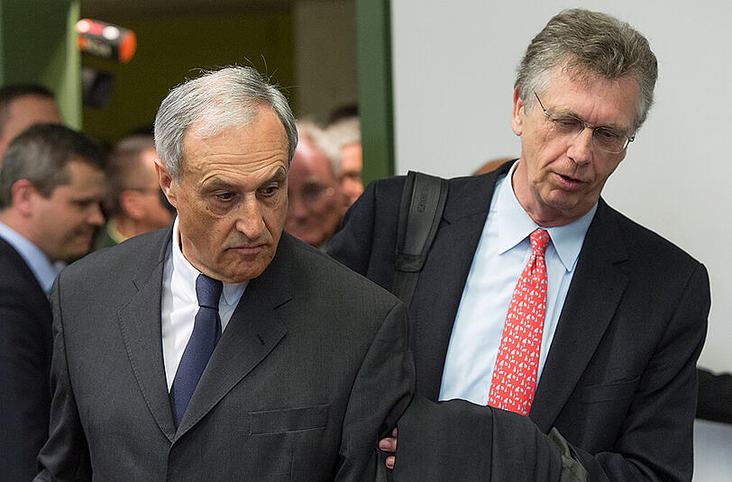 Der ehemalige Deutsche-Bank-Aufsichtsrat-Vorsitzende Clemens Börsig (l.) mit seinem Anwalt.