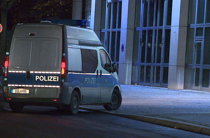 Der Verdächtige wurde noch in der Nacht zum Verhör ins LKA gebracht.