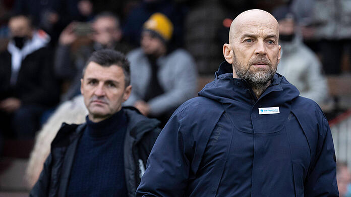 Günther Gorenzel (re.) wird vorerst das Training von Michael Köllner übernehmen.