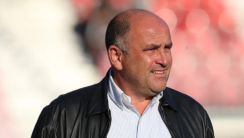 Christian Hochstätter spielte zwischen 1982 und 1998 für Borussia Mönchengladbach, erzielte in 339 Bundesliga-Spielen 55 Tore. Christian Hochstätter spielte zwischen 1982 und 1998 für Borussia Mönchengladbach, erzielte in 339 Bundesliga-Spielen 55 Tore.