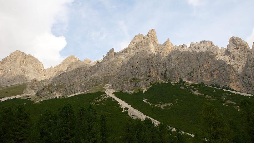 Die Rosengartengruppe gehört zu den bekanntesten Gebirgszügen in den Dolomiten. (Archivbild)