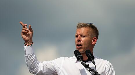 Oppositionsf&uuml;hrer Magyar forderte Orban auf, eine eventuelle Wahlniederlage "mit W&uuml;rde" zu akzeptieren. (Archivbild)