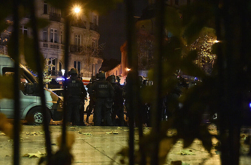 Schüsse, Explosionen, Tote und Verletzte: die Bilder von der verheerenden Anschlagsserie in Paris.