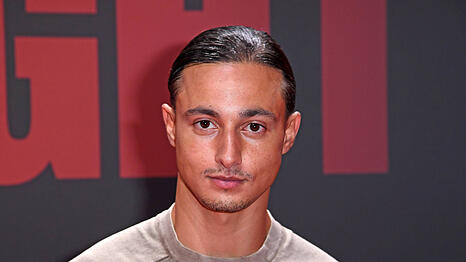 Rapstar Milano versucht sein Gl&uuml;ck bei "Let's Dance". Was gibt es &uuml;ber ihn zu wissen?