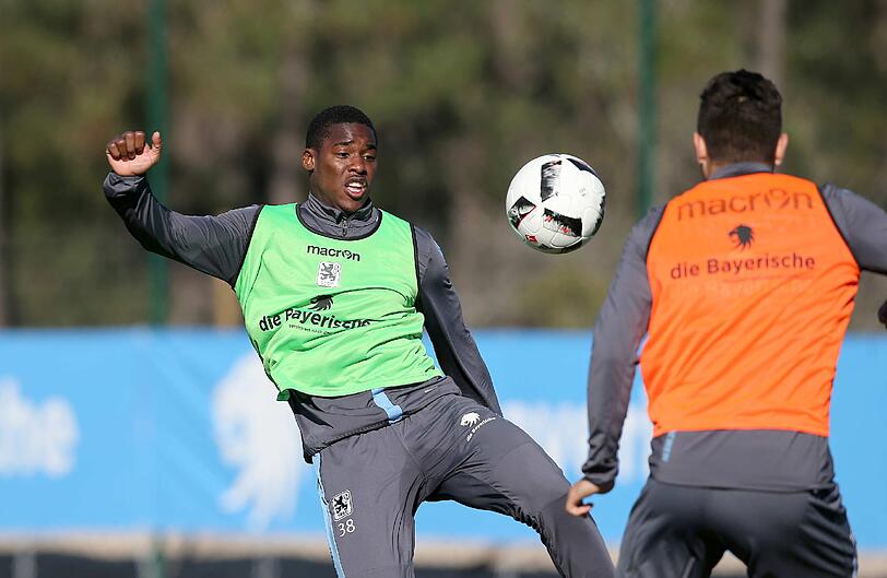 Die Bilder vom Dienstagstraining der Löwen in Troia.