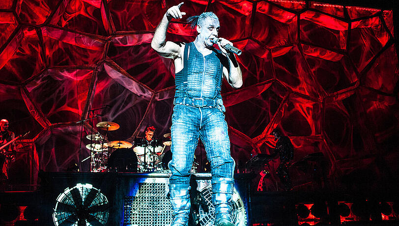Veröffentlicht Rammstein mit Sänger Till Lindemann (Foto) bald neue Songs? Veröffentlicht Rammstein mit Sänger Till Lindemann (Foto) bald neue Songs?