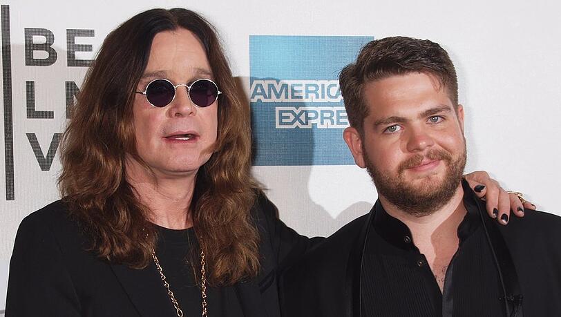 Ozzy Osbourne (l.) mit seinem Sohn Jack im Jahr 2011.