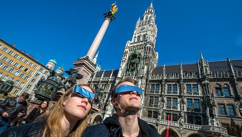 Ende März 2015 begeisterten sich Millionen Deutsche für die "Sonnenfinsternis". Ende März 2015 begeisterten sich Millionen Deutsche für die "Sonnenfinsternis".