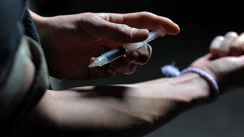 Neben Prävention setzt die CSU auf ein Modellprojekt mit dem Heroin-Gegenmittel Naloxon. (Symbolbild)