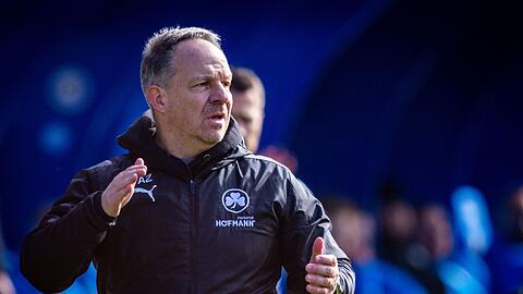 Trainer Alexander Zorniger von Greuther Fürth.