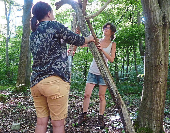 Architektur für Anfänger: "Baut doch mal ein Tipi" ist der Auftrag.