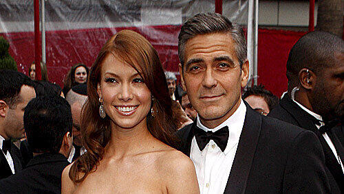 Nach einem Jahr ist Schluss: Sarah Larson (links) und George Clooney. Nach einem Jahr ist Schluss: Sarah Larson (links) und George Clooney.