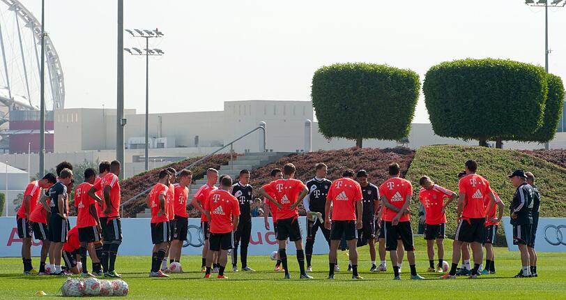Der FC Bayern am vierten Trainingstag in Doha.