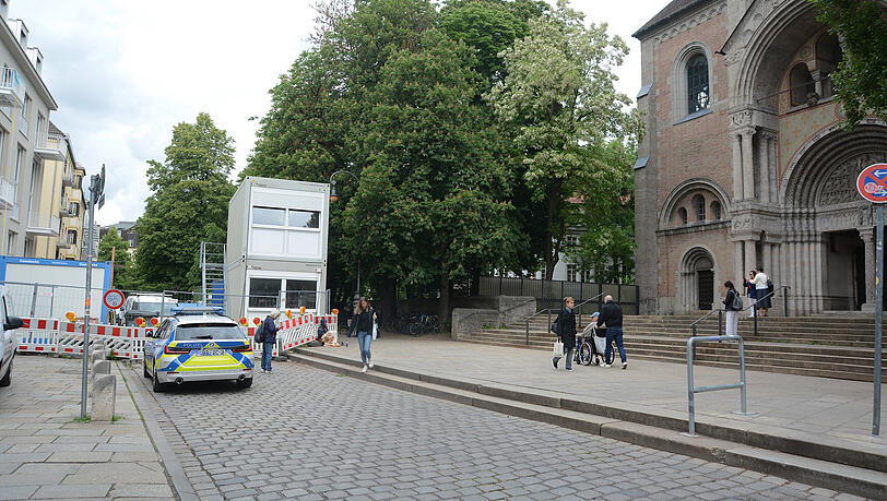 Im Lehel an der St.-Anna-Stra&szlig;e zwischen Liebig- und Gew&uuml;rzm&uuml;hlstra&szlig;e kann noch in diesem Jahr eine Fu&szlig;g&auml;ngerzone eingerichtet werden. Der BA stimmte fast einstimmig daf&uuml;r.