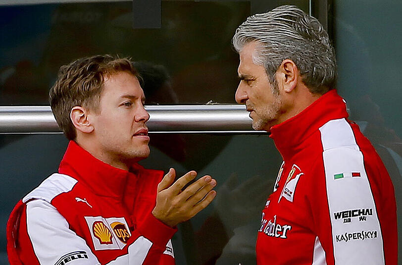 Sebastian Vettel (links) und Maurizio Arrivabene.