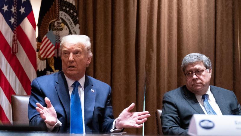 "Wir müssen den Justizminister dazu bringen zu handeln." US-Präsident Trump und Justizminister Barr (r) bei einem Treffen im September.