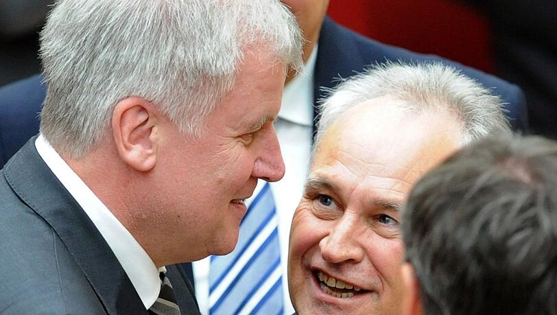 Seehofer und Huber sehen Söders Kurs gegenüber den Grünen kritisch. (Archivbild)