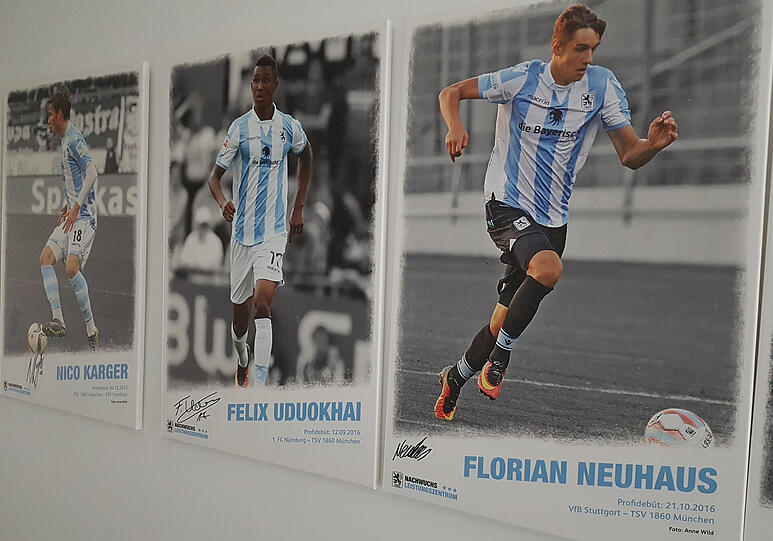 Sind durch die Talentschmiede des TSV 1860 gegangen: Nico Karger (li.), Felix Uduokhai (mi.) und Florian Neuhaus (re.).