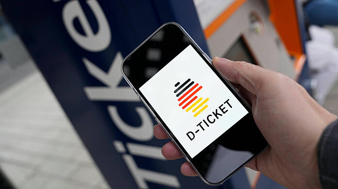 Jetzt ist es sicher: Auch Studierende sollen im MVV das Deutschlandticket nutzen können.