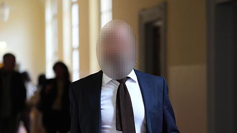 Ein Anwalt sagte im Block-Prozess als Zeuge aus.